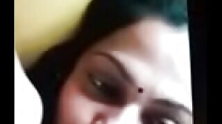 Tamil girl shares intimate selfies for pleasure