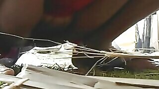 Victorian-themed Desi couple engages in outdoor sex, with the woman on top, for 23 seconds of intense pleasure.
